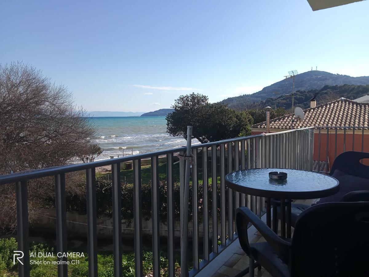 Dimitris Apartments Messongi Месонги Экстерьер фото